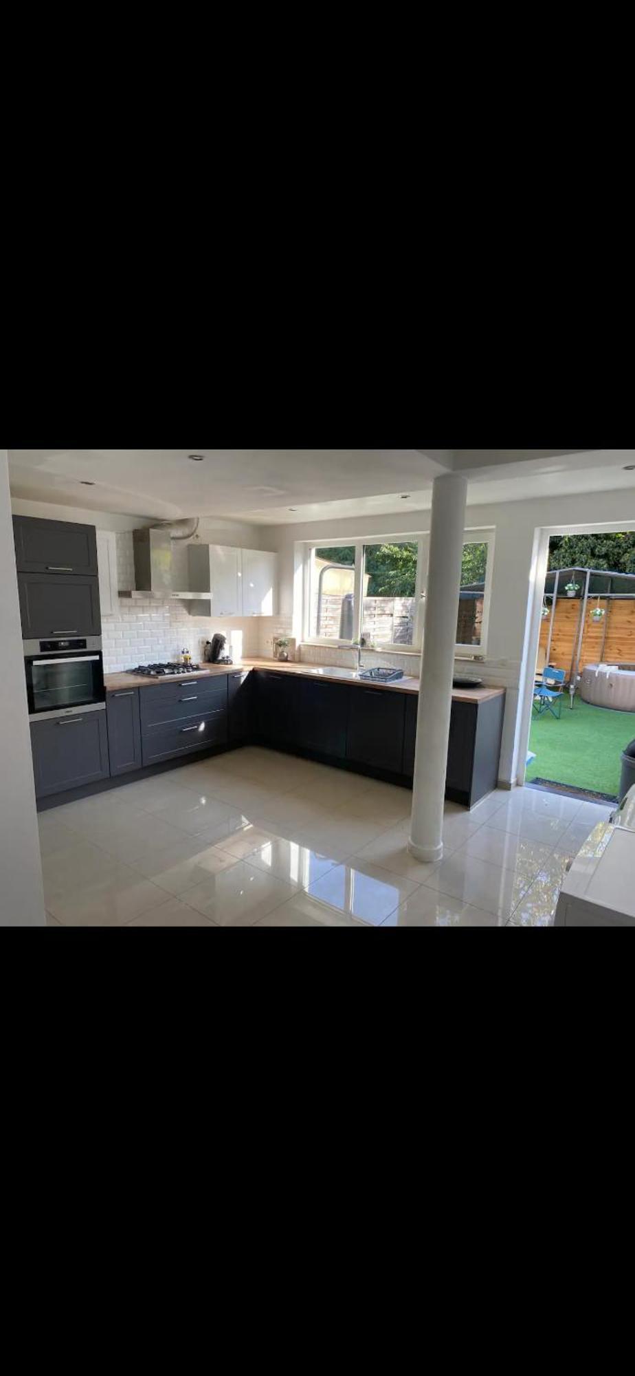 Appartement Spacieux Avec Terrasse Et Garage Prive Bruselas Exterior foto